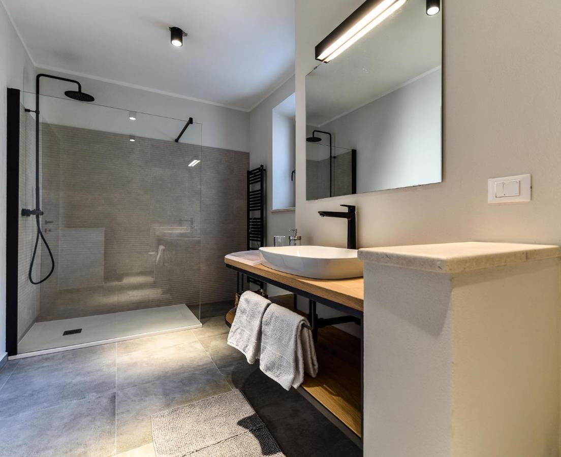 L'Abbraccio Della Quercia Appartement Momjan Buitenkant foto