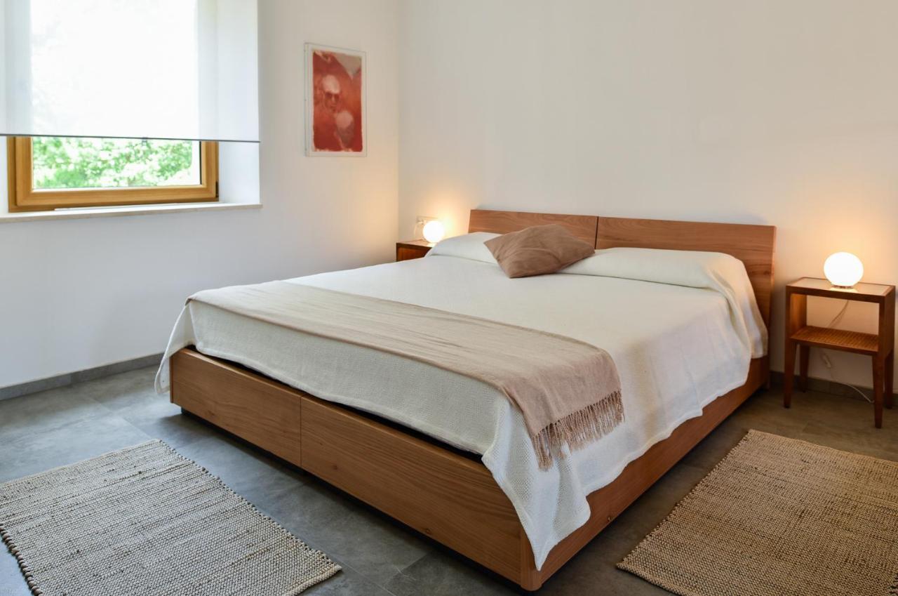 L'Abbraccio Della Quercia Appartement Momjan Buitenkant foto